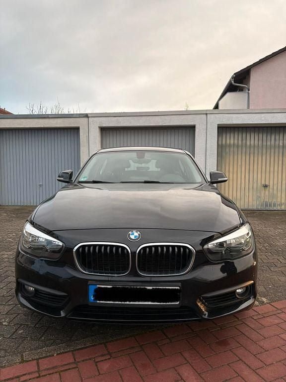 Second-hand BMW 116 Efficient Dynamics 116 CP (85 kW) 2017 Negru Hatchback