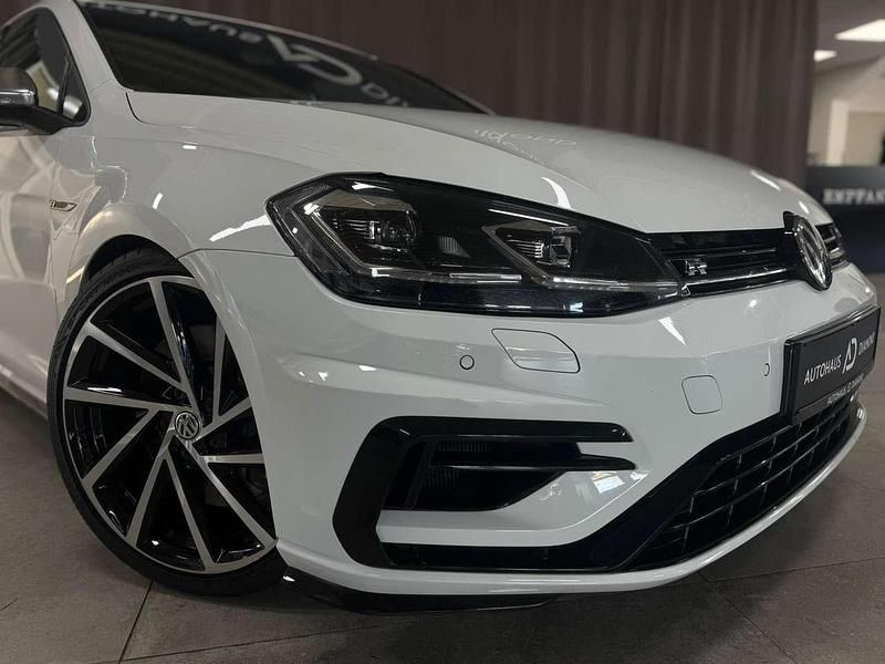 Gebraucht VW Golf VII R 310 PS (228 kW) 2017 Weiß Limousine
