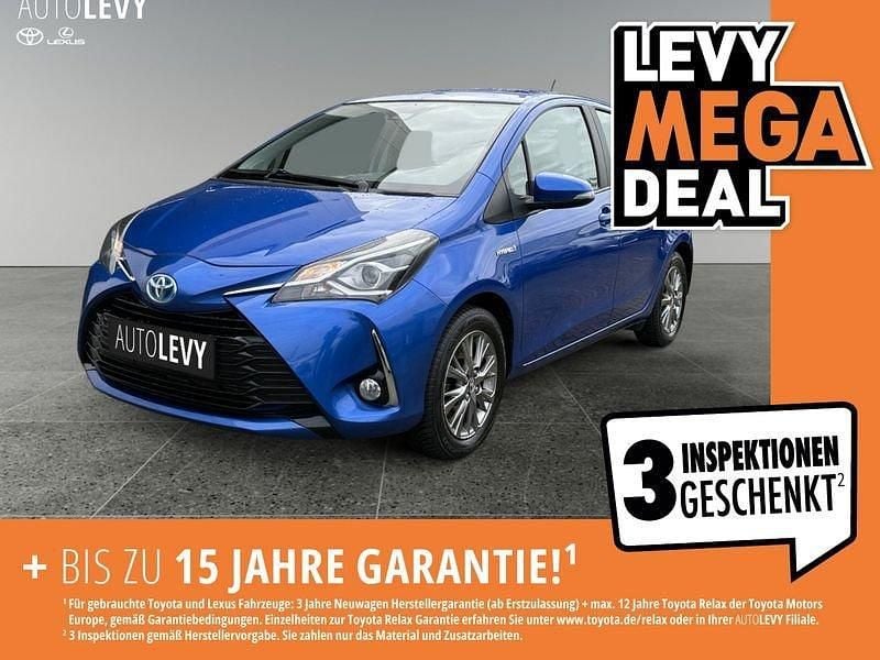 Nebula blue me Gebraucht 2018 Toyota Yaris Hybrid Comfort Kleinwagen | 11.490 € (Fairer Preis) - Bild 1/4