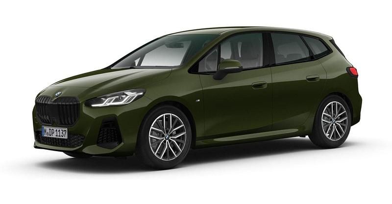 Grün Gebraucht 2025 BMW 223 Active Tourer Luxury Line Van / Kleinbus | 39.914 € (Guter Preis) - Bild 1/4