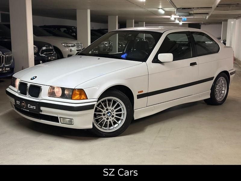 Gebraucht BMW 323 M Sport 170 PS (125 kW) 1998 Alpinweiss iii Coupé