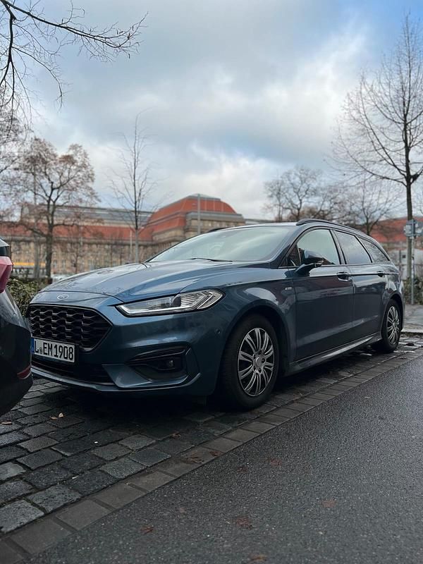 Blau Gebraucht 2020 Ford Mondeo ST Kombi | 14.999 € (Etwas zu teuer) - Bild 1/4