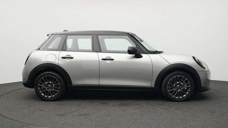 Usata Mini Cooper Classic 156 CV (114 kW) 2024 Grigio Utilitaria