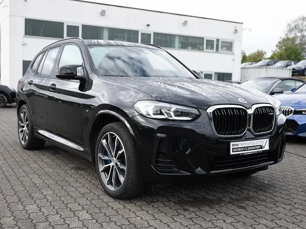 Gebraucht BMW X3 Performance 360 PS (264 kW) 2023 Schwarz SUV