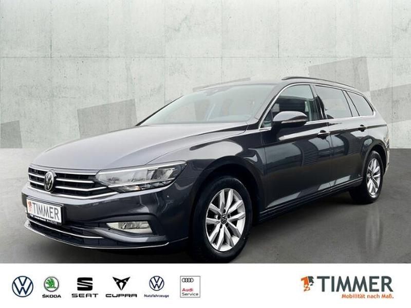 Grau Gebraucht 2023 VW Passat Business Kombi | 27.770 € (Fairer Preis) - Bild 1/4