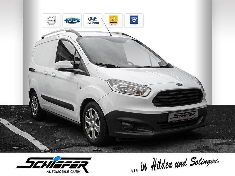 Gebraucht Ford Transit Trend 101 PS (74 kW) 2017 Weiß Van / Kleinbus