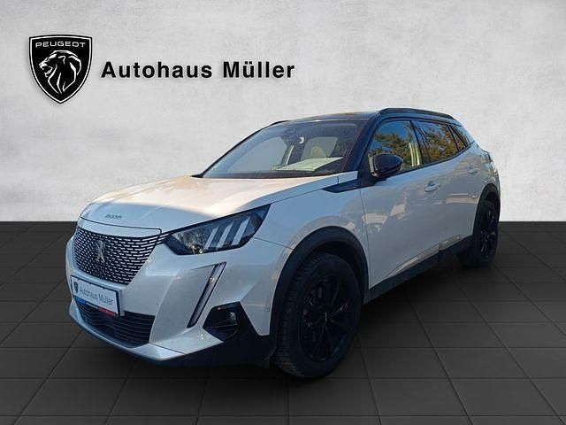 Weiß Gebraucht 2022 Peugeot e-2008 GT SUV | 21.500 € (Etwas zu teuer) - Bild 1/4