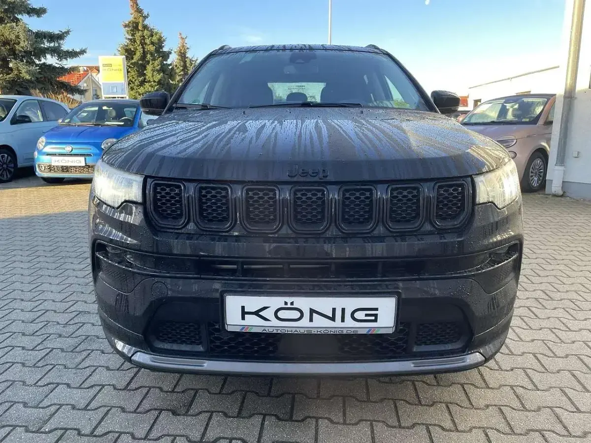 Occasion Jeep Compass Altitude 131 ch (96 kW) 2023 Noir SUV