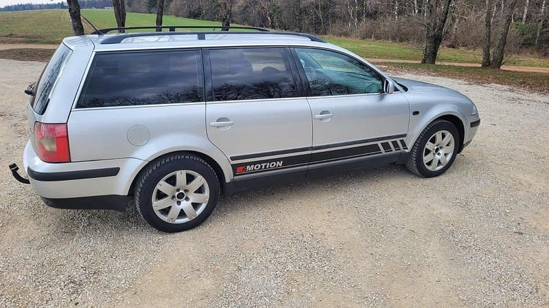 Gebraucht VW Passat 131 PS (96 kW) 2001 Silber Kombi