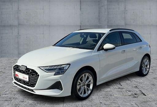 Gebraucht Audi A3 Advanced 116 PS (85 kW) 2025 Weiß Limousine