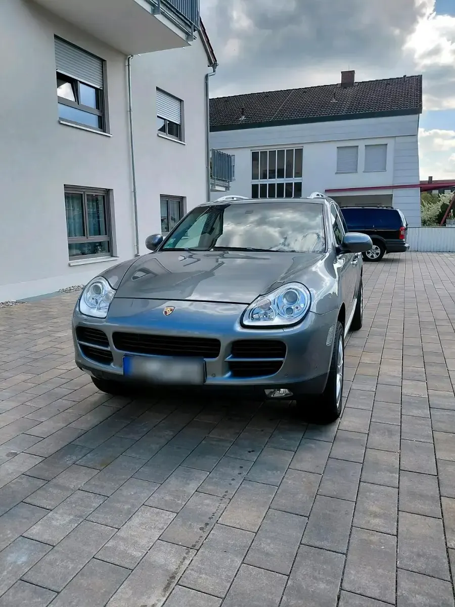 Usata Porsche Cayenne 340 CV (250 kW) 2004 Grigio SUV