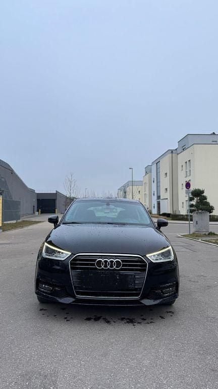 Gebraucht Audi A1 S-Line 95 PS (69 kW) 2015 Schwarz Kleinwagen