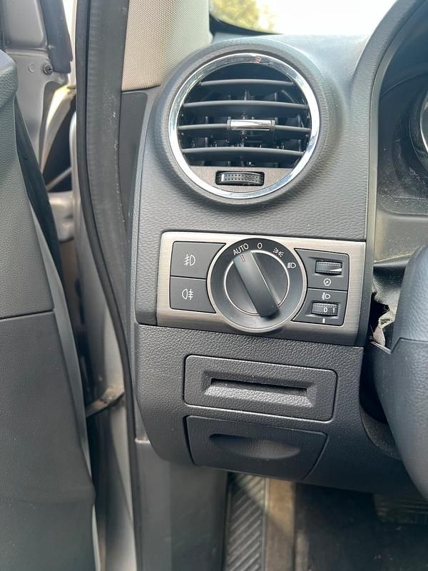 Gebraucht Opel Antara 150 PS (110 kW) 2007 Grau SUV