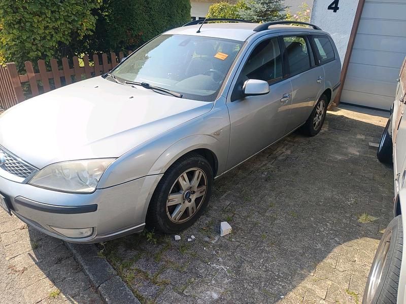 Andere farben Gebraucht 2004 Ford Mondeo Kombi | 650 € (Guter Preis) - Bild 1/4