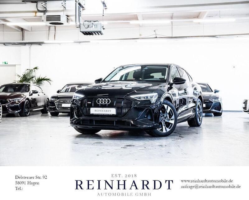 Brillantschwarz Gebraucht 2023 Audi e-tron S-Line SUV | 41.545 € (Guter Preis) - Bild 1/4