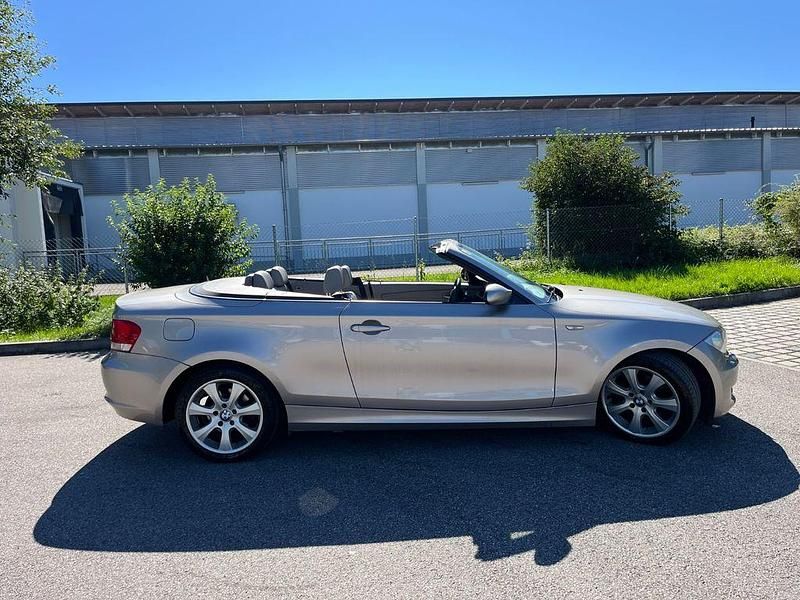 Gebraucht BMW 118 Cabriolet Advantage 143 PS (105 kW) 2008 Silber Cabrio