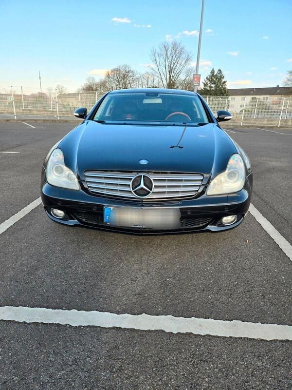 Schwarz Gebraucht 2004 Mercedes CLS350 Coupé | 9.000 € (Fairer Preis) - Bild 1/4