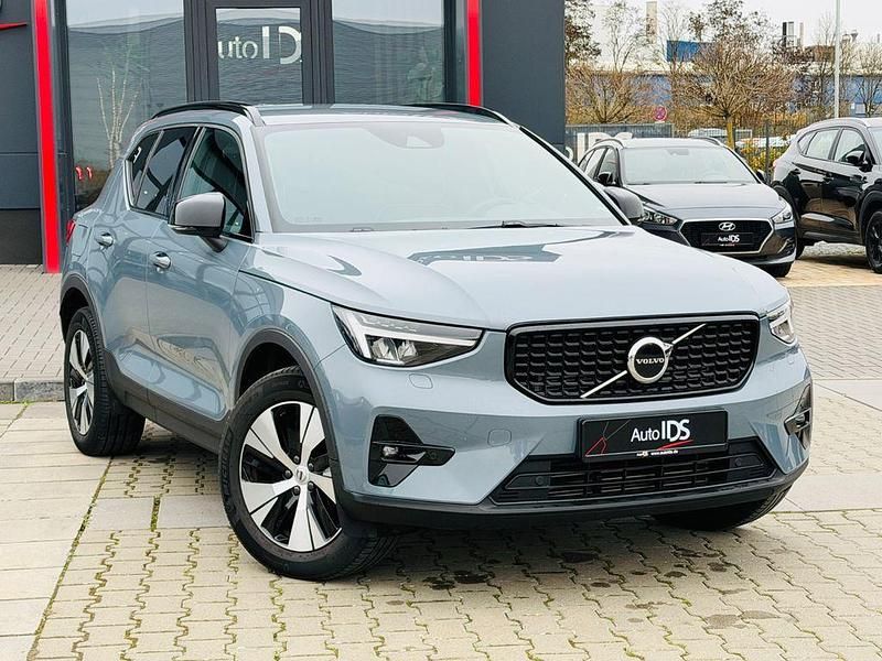 Gebraucht Volvo XC40 Plus 129 PS (94 kW) 2022 Grau SUV