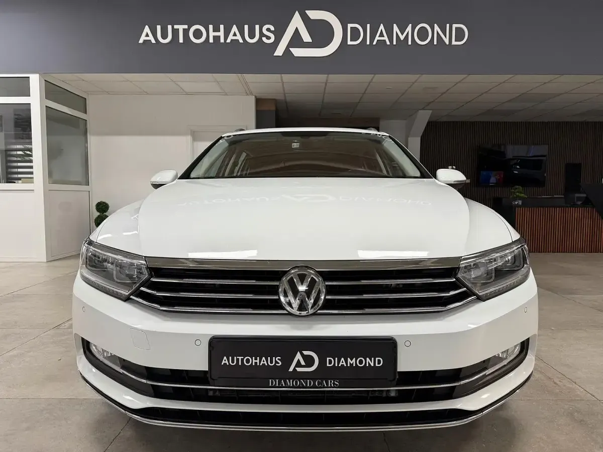 Gebraucht VW Passat Highline 190 PS (139 kW) 2016 Pure white Kombi