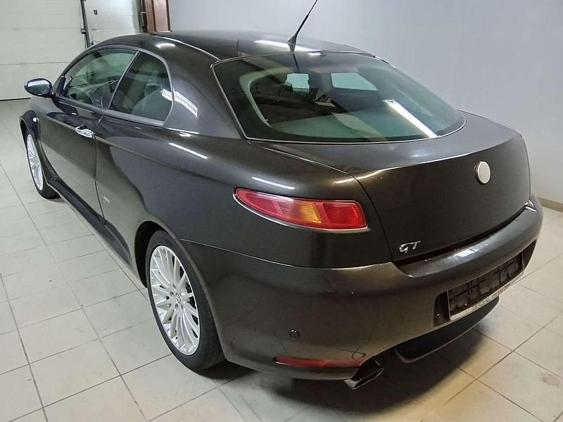 Gebraucht Alfa Romeo GT Distinctive 166 PS (122 kW) 2005 Schwarz Coupé