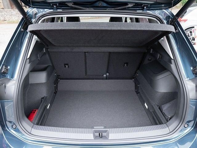 Gebraucht VW Tiguan Elegance 150 PS (110 kW) 2025 Nightshade blue metallic SUV