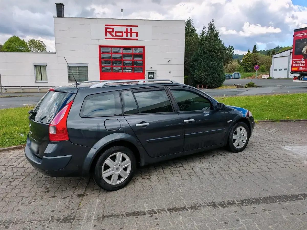 Gebraucht Renault Mégane GrandTour 135 PS (99 kW) 2008 Grau Kombi