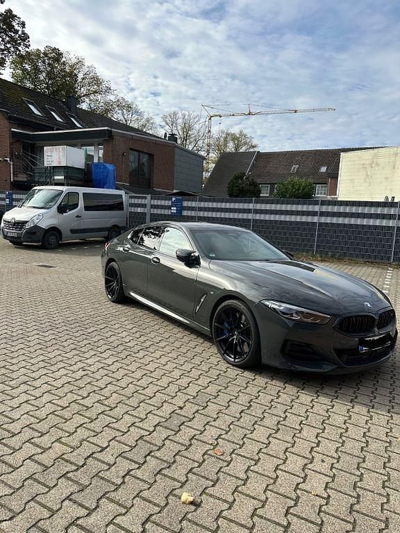Gebraucht BMW M850 Performance 530 PS (389 kW) 2023 Grau Coupé