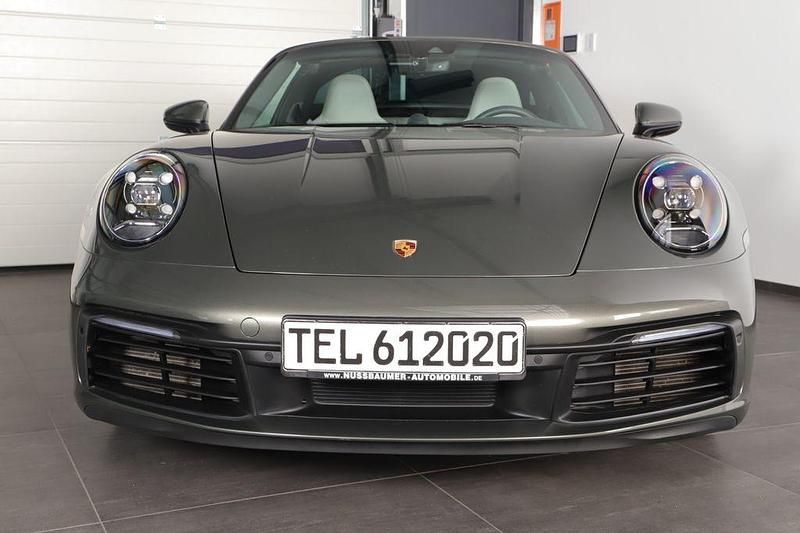 Grün Gebraucht 2021 Porsche 911 Carrera 4S Cabriolet Cabrio | 149.889 € (Teuer) - Bild 1/4