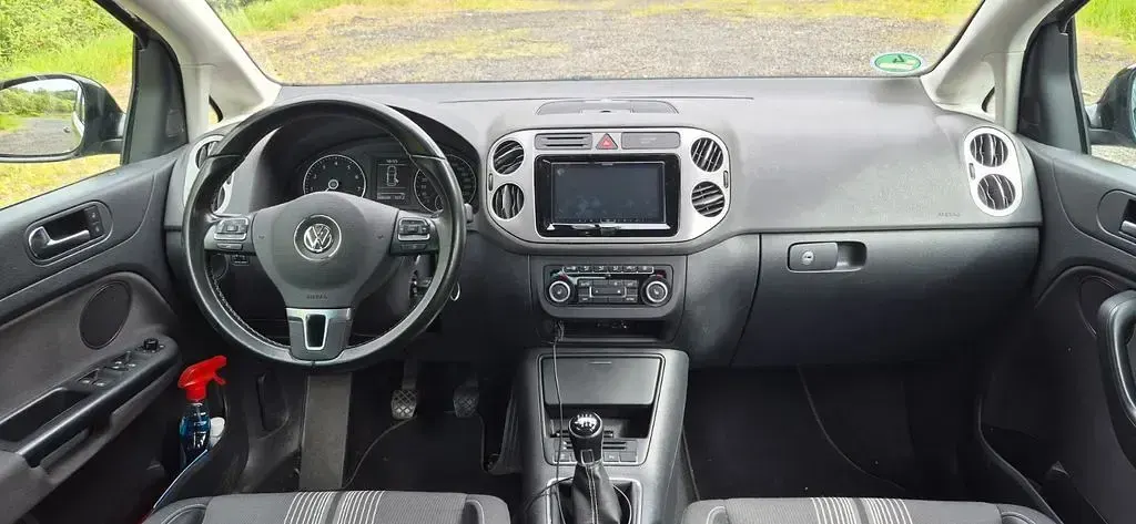 Używany VW Golf Plus Cross 105 KM (77 kW) 2012 Minivan