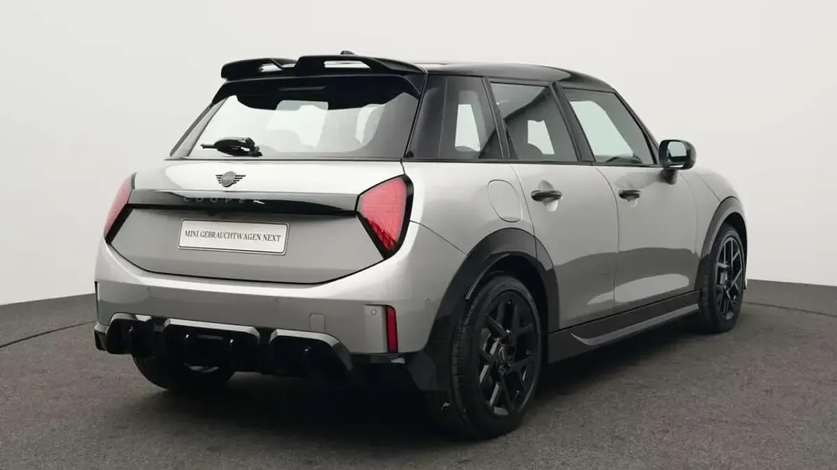 Gebraucht Mini John Cooper Works 156 PS (114 kW) 2025 Grau Kleinwagen