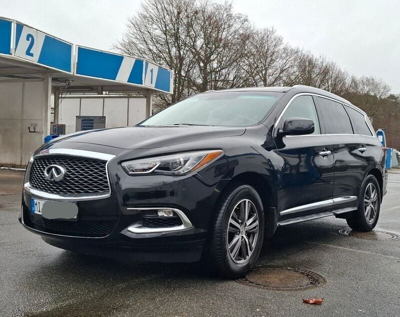 Schwarz Gebraucht 2017 Infiniti QX60 Kombi | 20.500 € - Bild 1/4