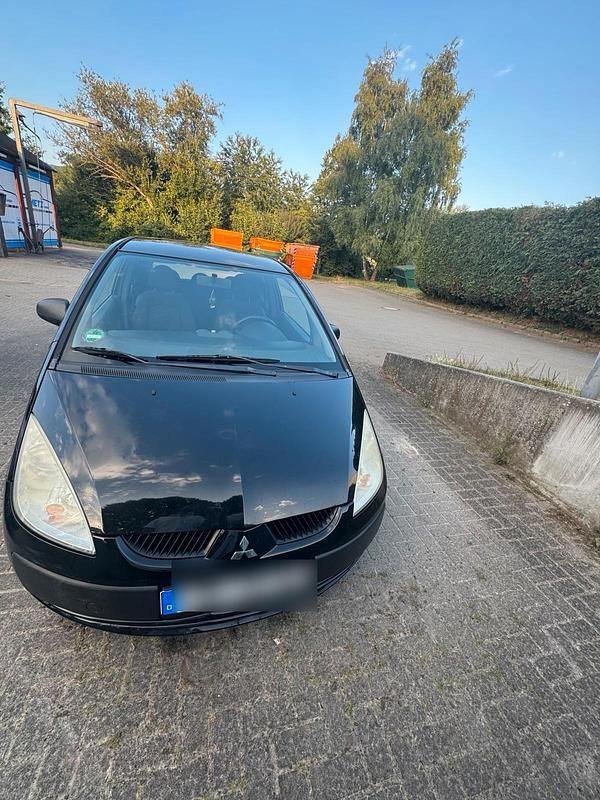Schwarz Gebraucht 2005 Mitsubishi Colt Kleinwagen | 1.200 € - Bild 1/4