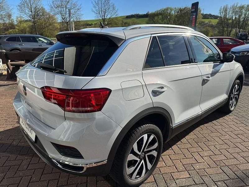 Gebraucht VW T-Roc Active 150 PS (110 kW) 2021 Silber SUV