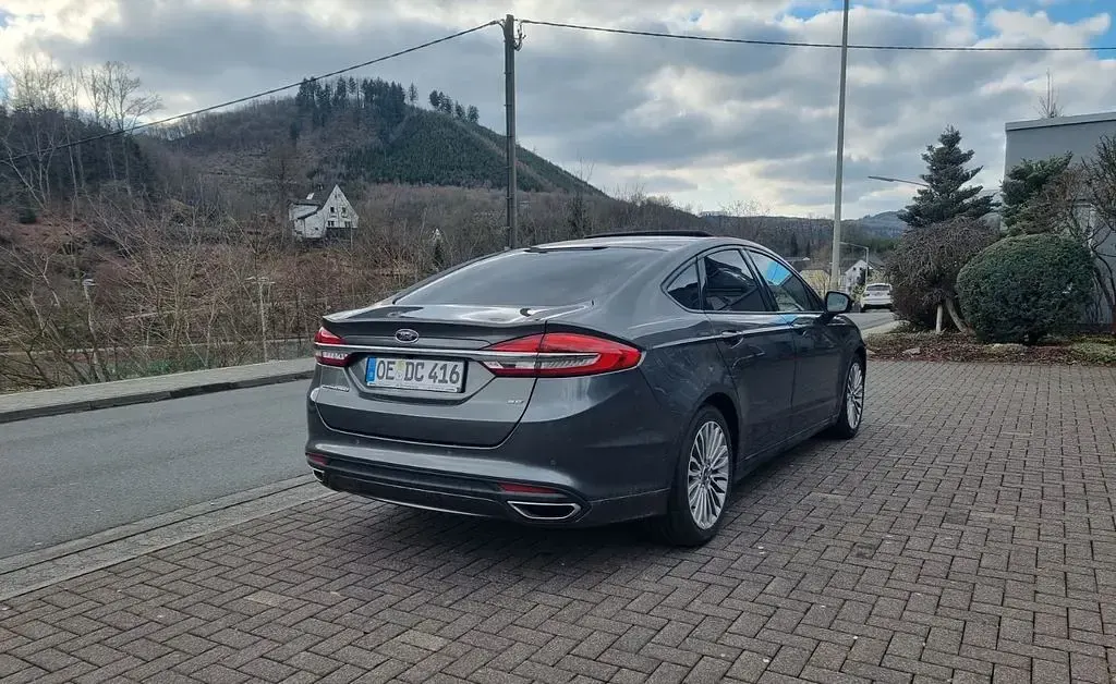 Gebraucht Ford Mondeo Business Edition 190 PS (139 kW) 2019 Grau Limousine