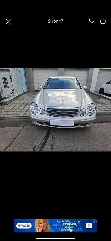 Silber Gebraucht 2003 Mercedes E200 Classic Limousine | 8.100 € (Etwas zu teuer) - Bild 1/4
