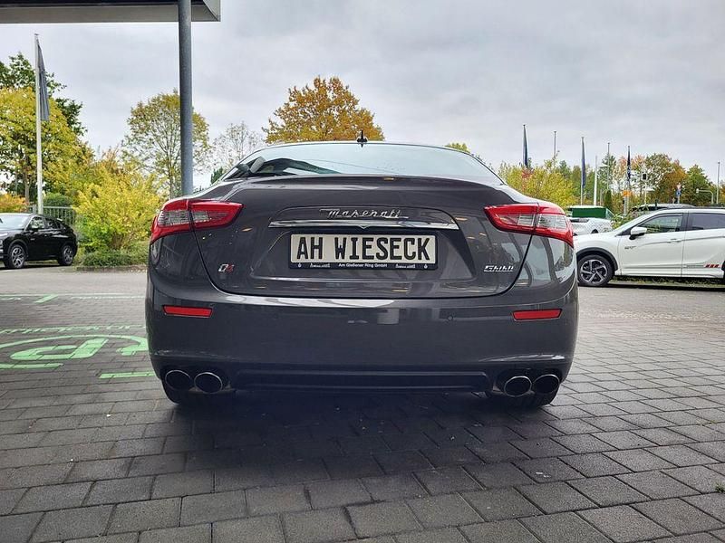 Gebraucht Maserati Ghibli 411 PS (302 kW) 2017 Grau Coupé
