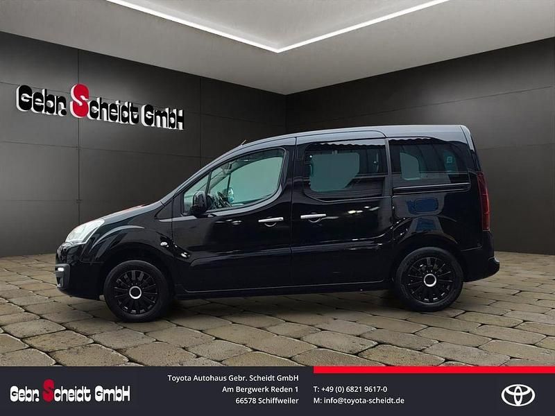 Gebraucht Citroën Berlingo SELECTION 99 PS (72 kW) 2017 Schwarz Van / Kleinbus