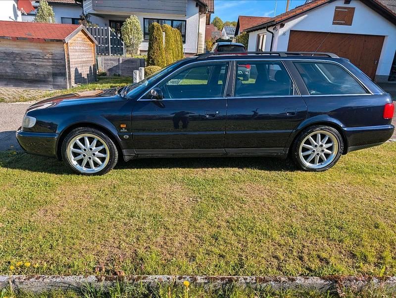 Usata Audi S6 286 CV (210 kW) 1996 Blu Station wagon