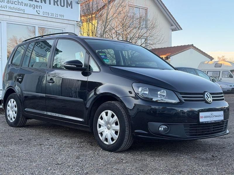 Gebraucht VW Touran Trendline 105 PS (77 kW) 2014 Schwarz Van / Kleinbus