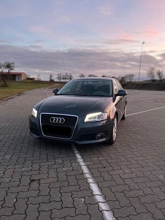 Gebraucht Audi A3 Ambiente 160 PS (117 kW) 2008 Grau Kleinwagen