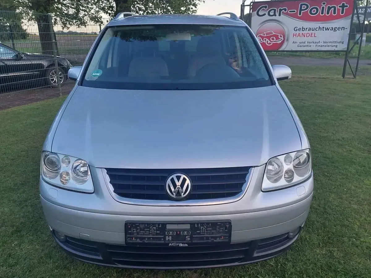 Gebraucht VW Touran Highline 136 PS (100 kW) 2003 Silber Van / Kleinbus