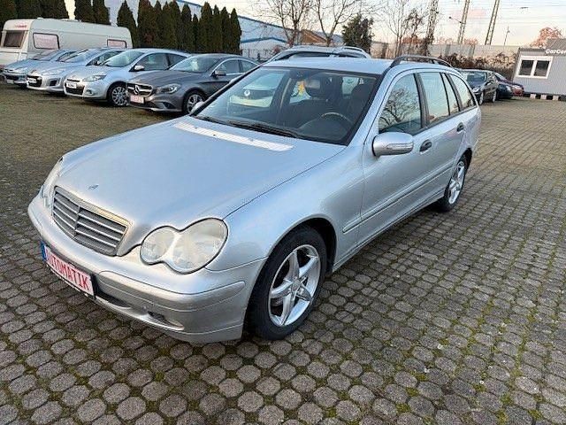Gebraucht Mercedes C220 150 PS (110 kW) 2007 Silber Kombi