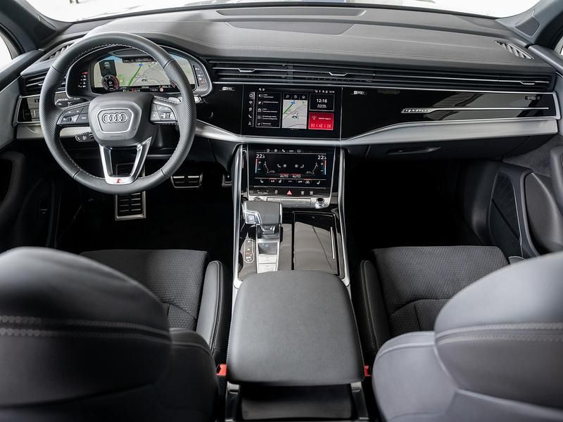 Neu Audi Q7 Sport 231 PS (169 kW) 2025 Grau SUV