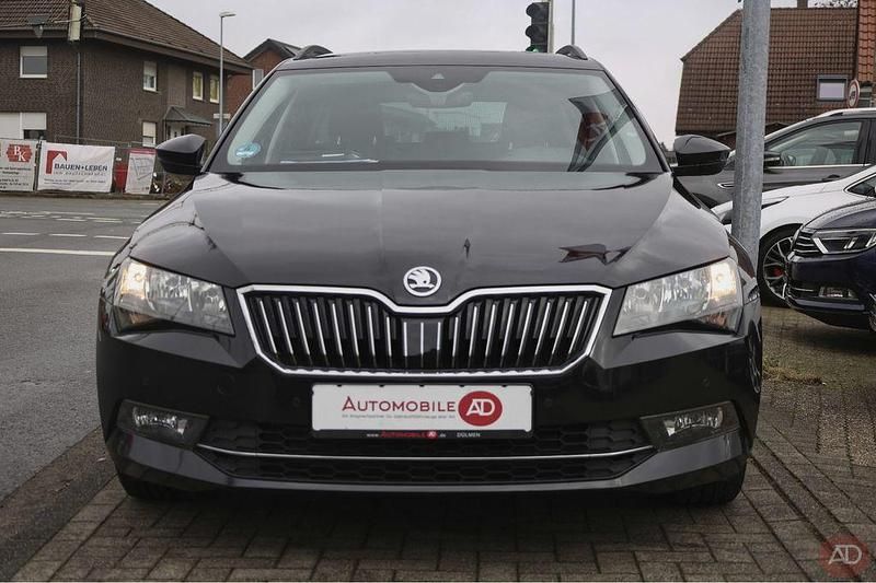 Gebraucht Skoda Superb 150 PS (110 kW) 2016 Schwarz Kombi
