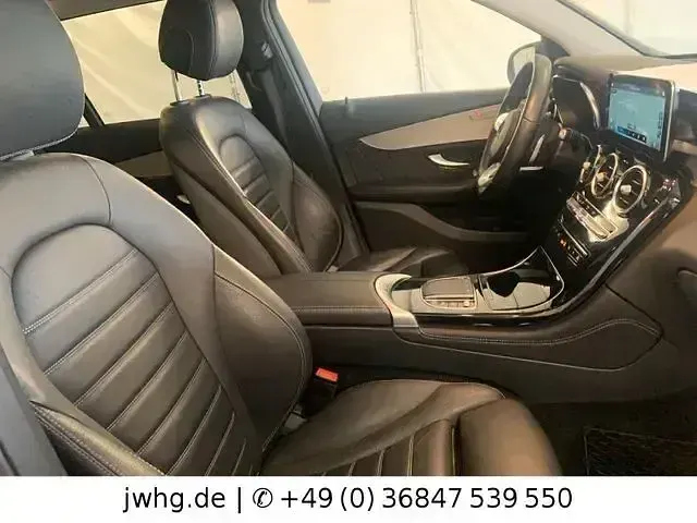 Gebraucht Mercedes GLC300de AMG 306 PS (225 kW) 2020 Andere Limousine