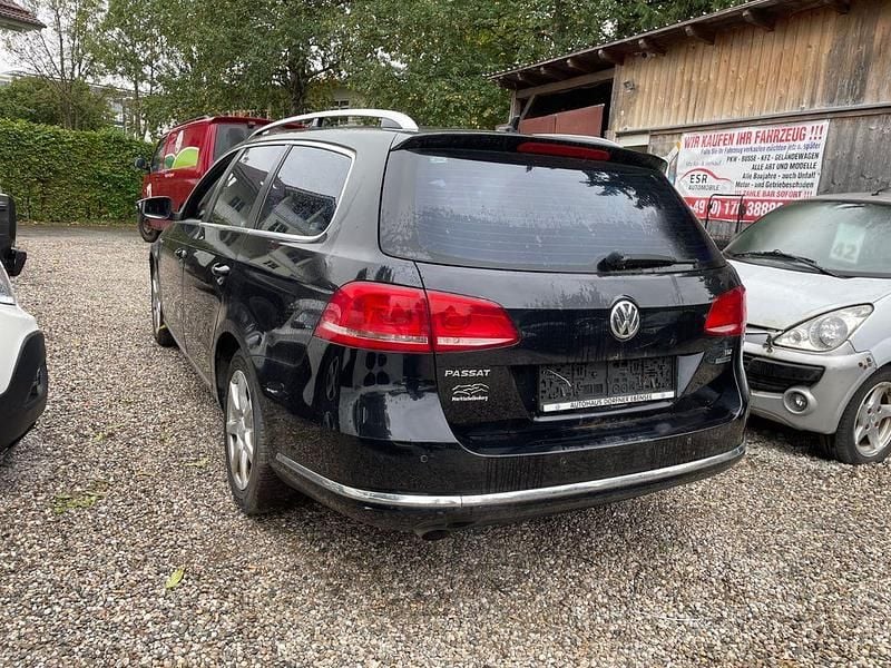 Gebraucht VW Passat Comfortline 105 PS (77 kW) 2011 Schwarz Kombi