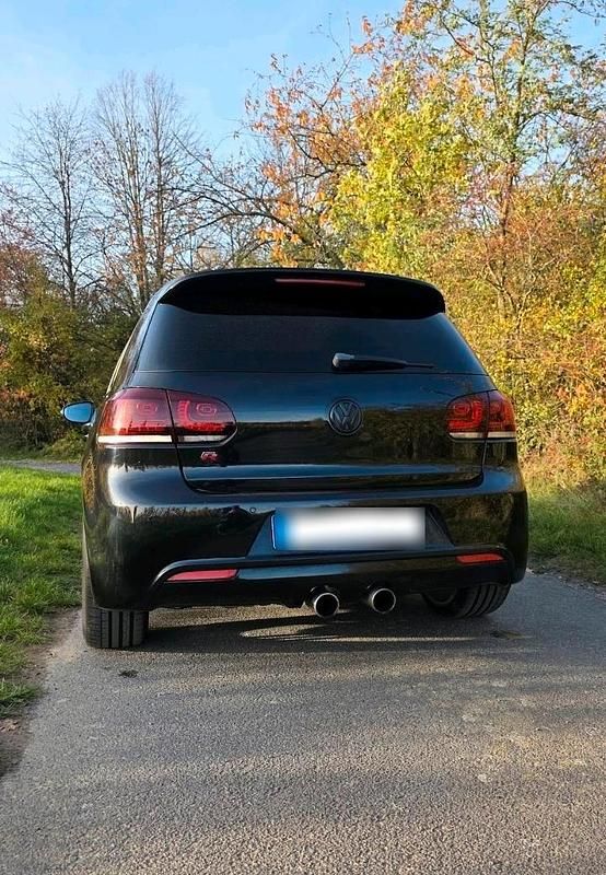 Second-hand VW Golf 270 CP (198 kW) 2013 Negru Coupe