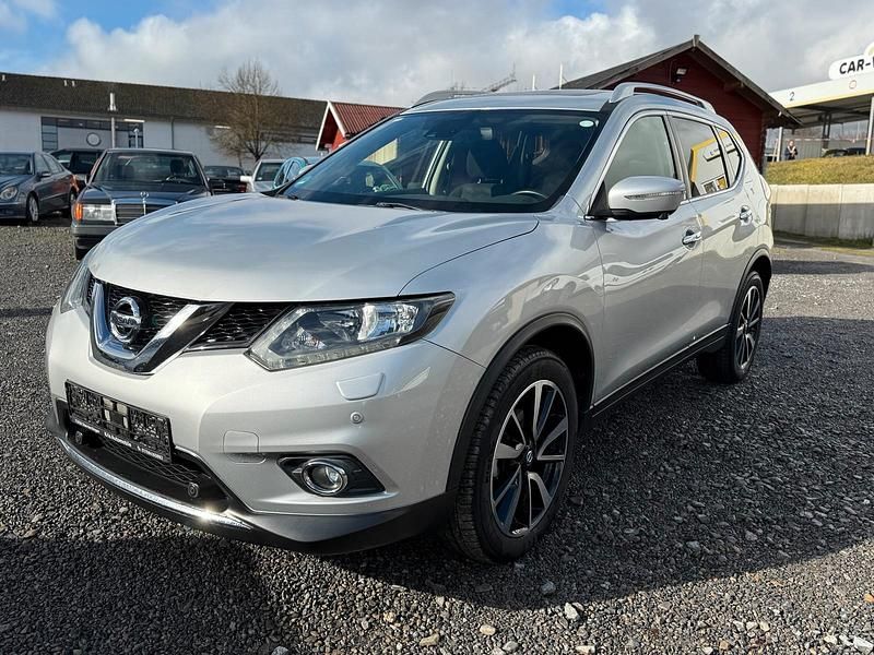 Gebraucht Nissan X-Trail 360º 131 PS (96 kW) 2016 New silver (m) SUV