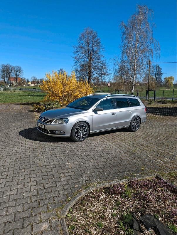 Gebraucht VW Passat 176 PS (129 kW) 2014 Grau Kombi