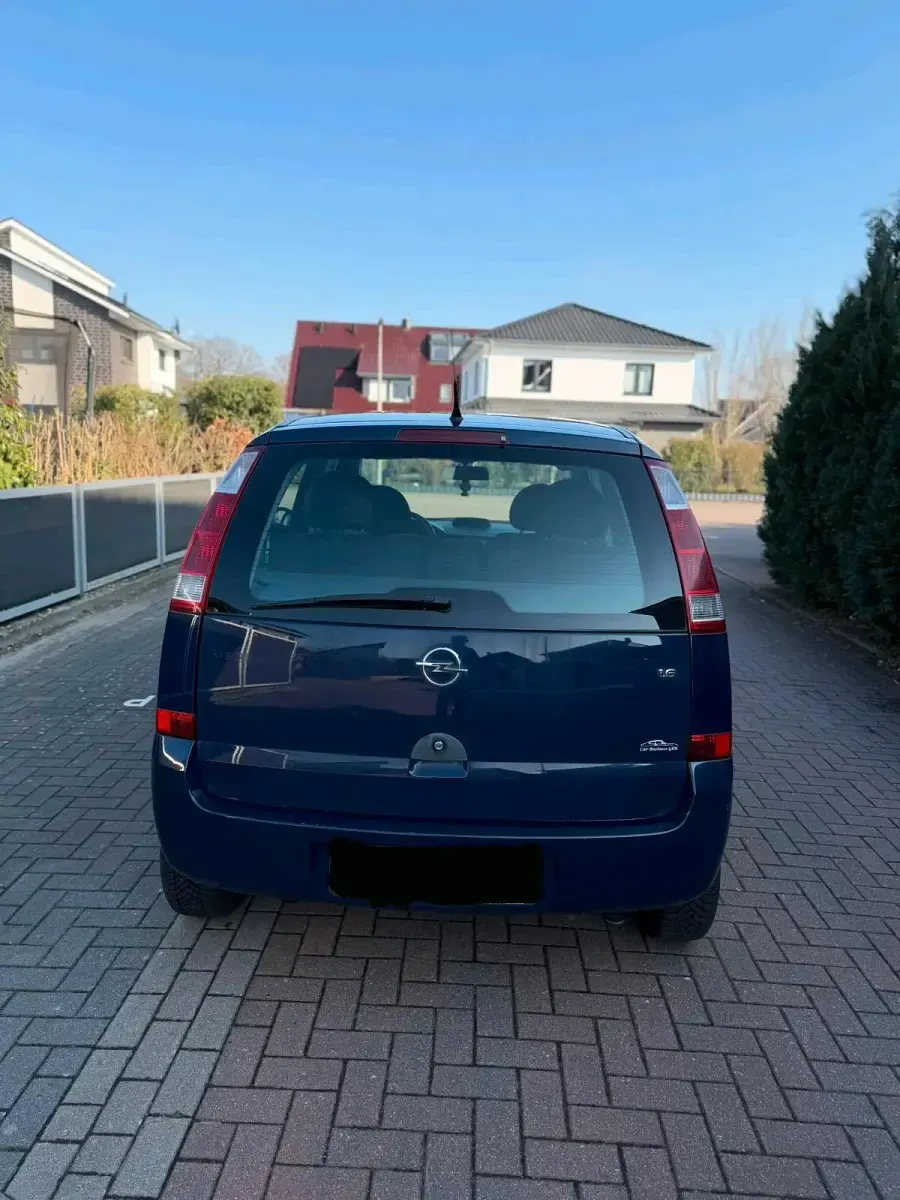 Używany Opel Meriva 101 KM (74 kW) 2004 Niebieski Minivan
